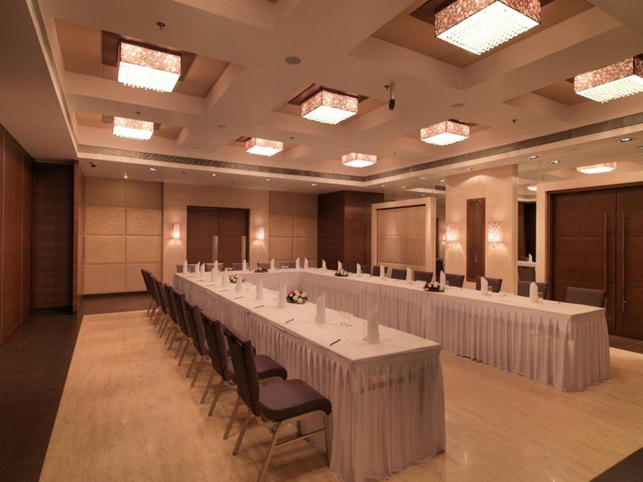 Spree Shivai Hotel Pune Pimpri-Chinchwad Экстерьер фото